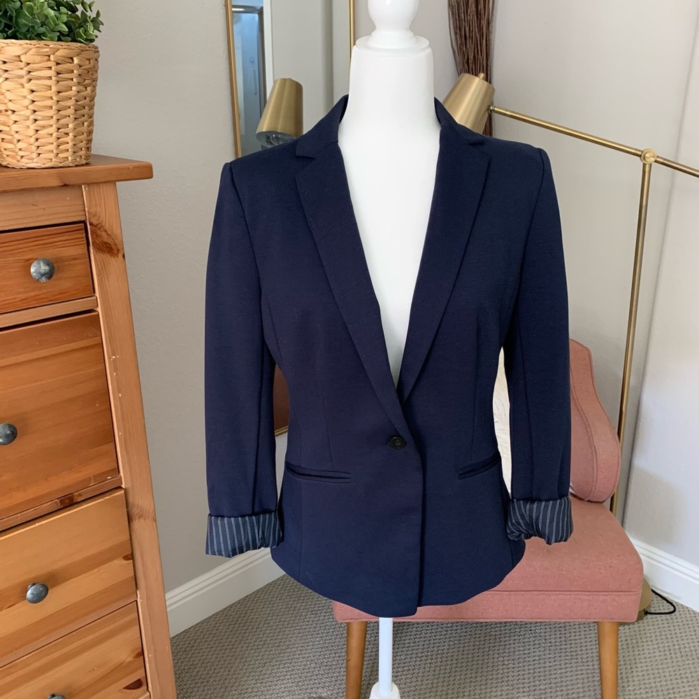 Navy H&M blazer